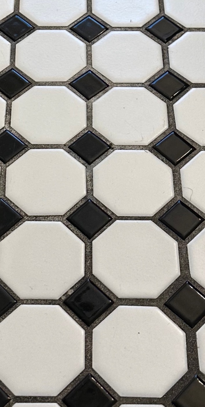 Tile and grout before cleaning